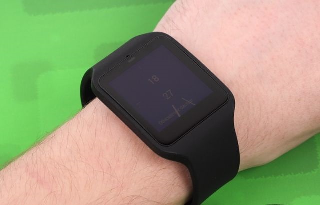 Review of smart watch Sony SmartWatch 3