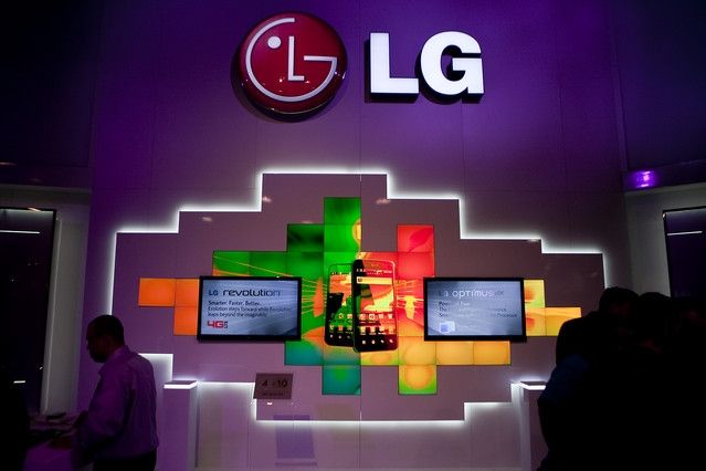 Samsung and LG will spend on their own development $ 41 billion