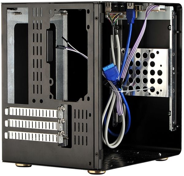 New cases X2 Cube Max for Micro-ATX motherboards and Mini-ITX