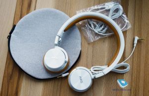 Review of Bluetooth-headset AKG Y45BT