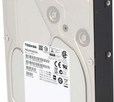 Toshiba started selling its newest corporate line MG04 hard disk capacity of 6 TB