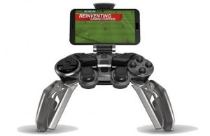 CES 2015: A unique game controller Mad Catz LYNX 9 for smartphones
