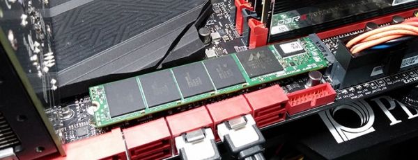 CES 2015: Plextor SSD M7e with increased performance