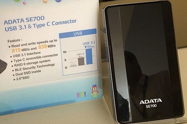 SSD ADATA SE700: USB 3.1 and write at a speed of 839 MB / s