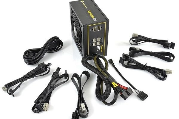 SilentiumPC Supremo M1 Gold: 550-watt power supply premium