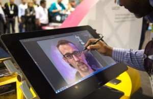 CES 2015: 27" monitor and graphics tablet from Wacom
