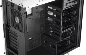 Aerocool Aero-1000: a spacious enclosure for power systems