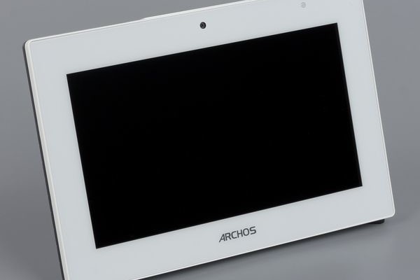 Home automation system Archos Smart Home: solution for Android-based tablet and Bluetooth LE sensors