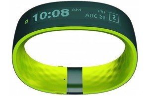 MWC 2015: the first wearable device HTC has become a fitness bracelet Grip