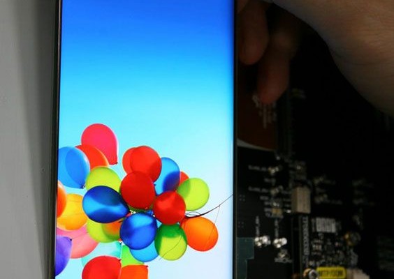 Samsung Display company gave details of flexible AMOLED displays