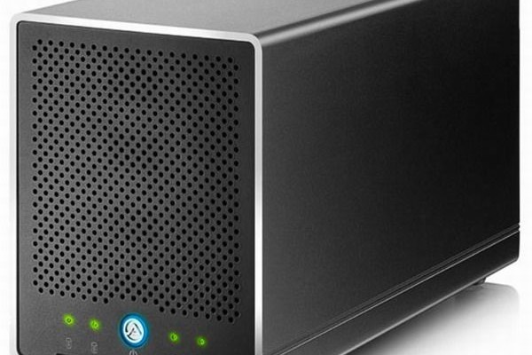 12-terabyte SSD Akitio Thunder2 Quad Mini is designed for Apple computers